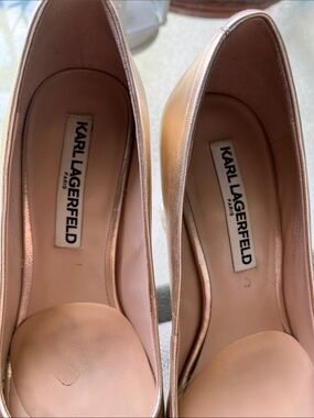 Karl Lagerfeld Metallic Rose Gold Court Heels